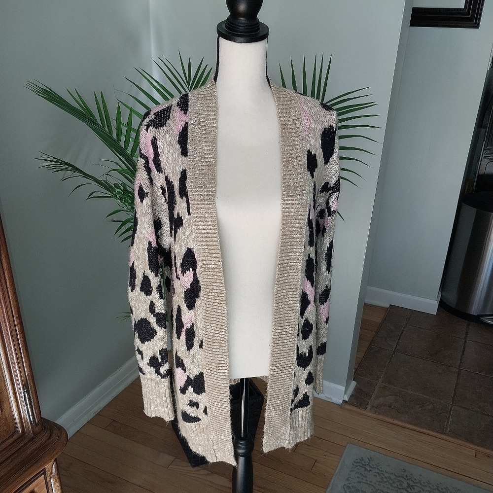 Knit sweater